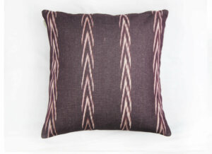 Housse Coussin IKAT ALCADENA AUBERGINE