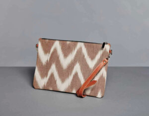 AMAIA Toile Ikat Camel et cuir clair