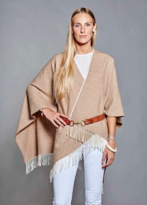 PONCHO DEIA COURT CAMEL