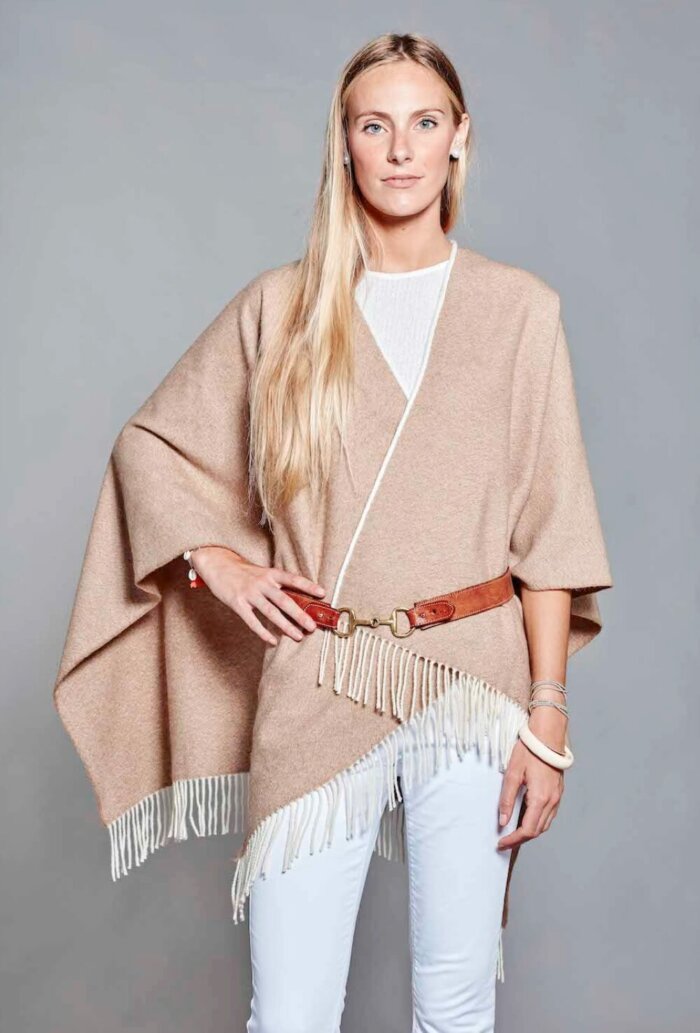 PONCHO DEIA COURT CAMEL