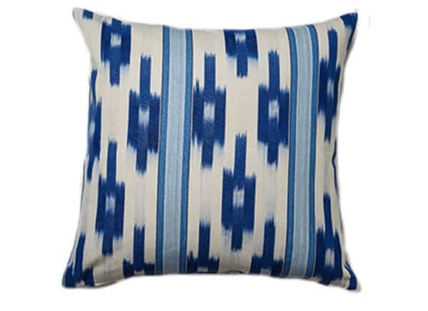 Housse Coussin IKAT RANDA BLEU