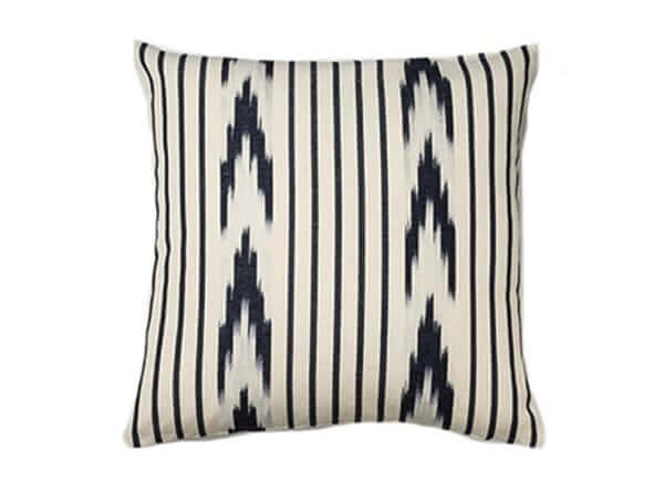 Housse Coussin IKAT GALATZO NOIR