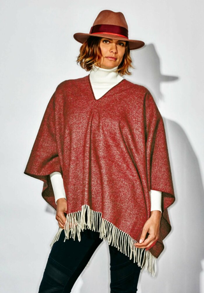 PONCHO MAYAS BORDEAUX Poncho léger