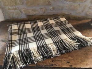 PLAID MAPACHA TRADITIONNEL FRANGES ENDRINAL